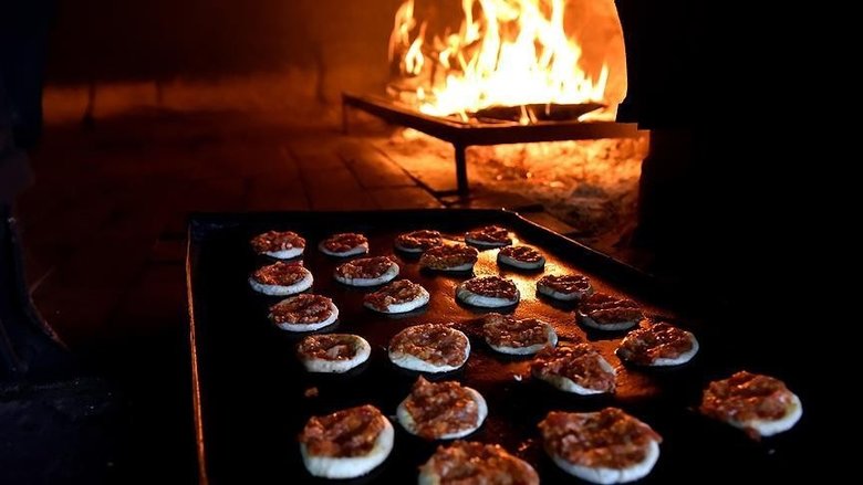turizm-sektorunde-tartisma-yaratan-lahmacun-isyani-1779132625886.jpeg