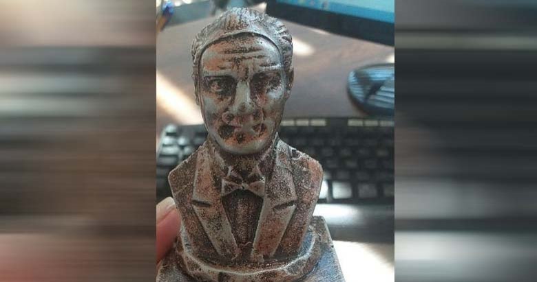 chp den konak ta tepki ceken ataturk