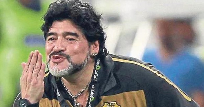‘Maradona ölmeseydi A.Demir’e gelecekti’