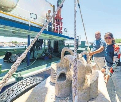 İzmir’de kabuklar denize hayat oldu