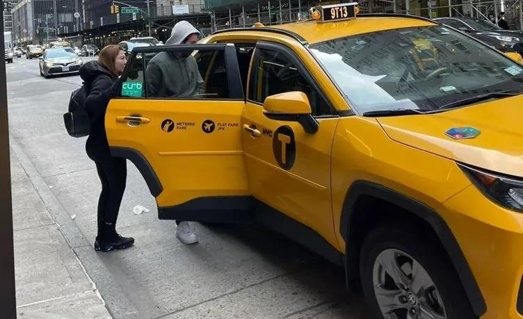 Kan donduran gülümseme! Canavar anne Eylem Tok ve katil oğlu Timur Cihantimur ABD’de görüntülendi!