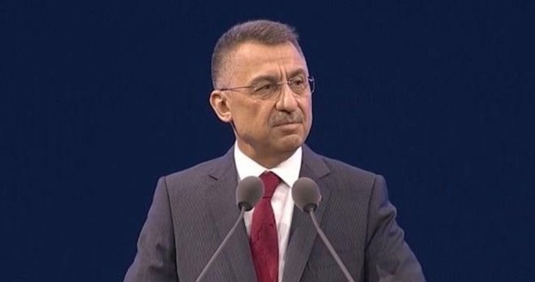 Cumhurbaşkanı Yardımcısı Fuat Oktay konuşması sırasında fenalaştı! İlk açıklama geldi