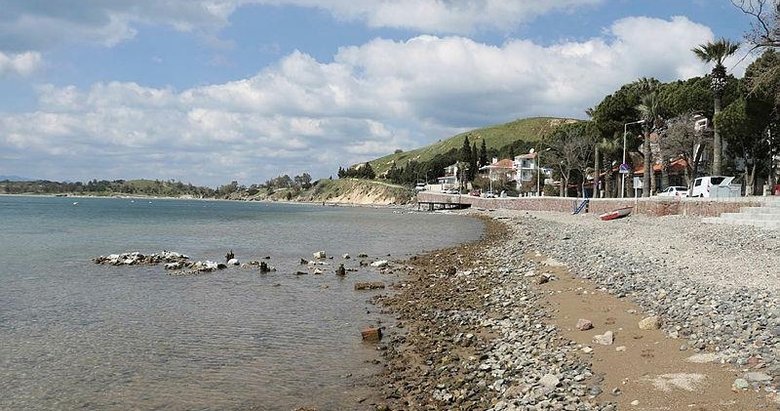 İzmir’de deniz neden çekildi? Uzmanı sebebini açıkladı