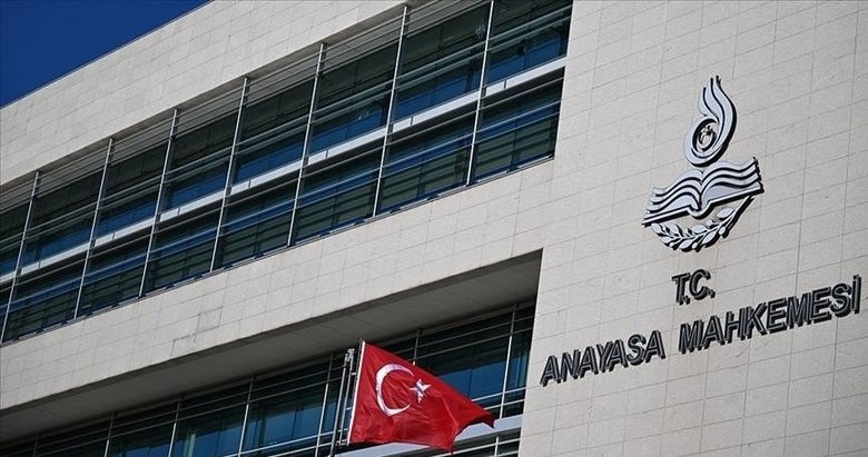 AYM üyeliği için 3 aday belli oldu