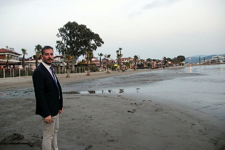 Akyaka’da ürküten görüntü, süper gelgitler başladı, deniz suyu 50 metre çekildi