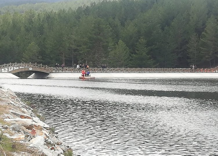 Afyon’daki piknik faciasında 4 kişinin cansız bedenine ulaşıldı
