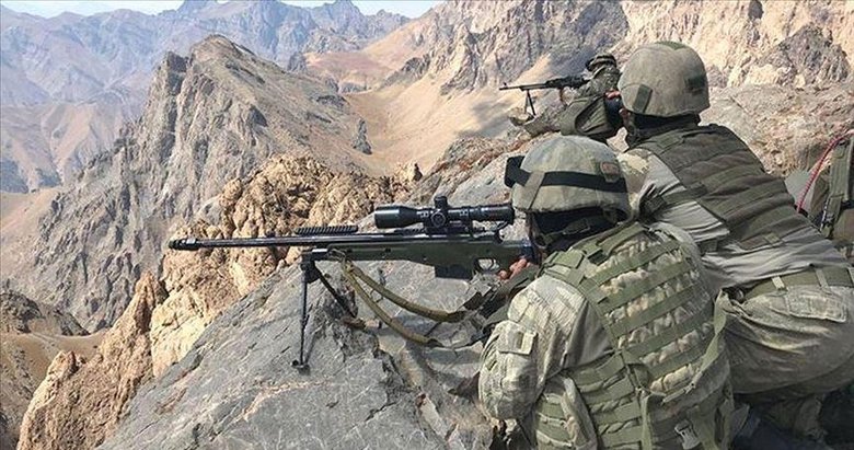 Hakkari Şemdinli sınır bölgesinde 5 PKK’lı terörist etkisiz hale getirildi