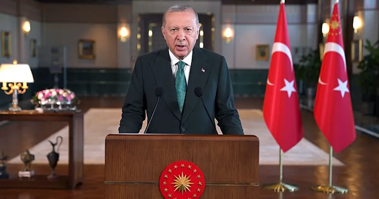 ‘Milli değerlere bağlı nesilden bahtiyarım’