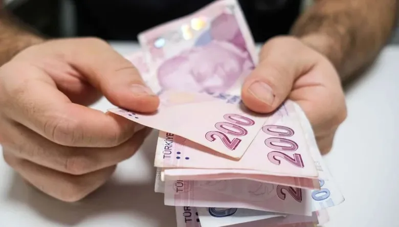 bist-100-endeksinde-hizli-dusus-gun-13892-puan-seviyesinden-kapandi-1789486719806.png