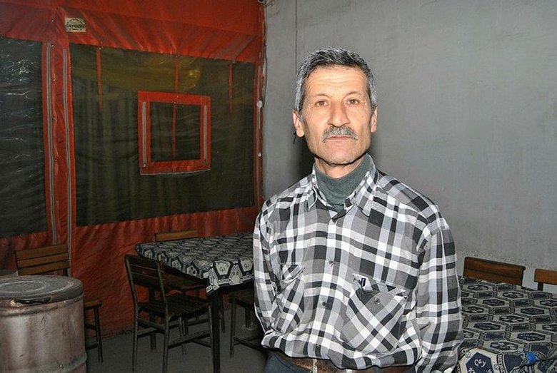 İzmir’de panik anları kamerada! Depremden böyle kaçtılar