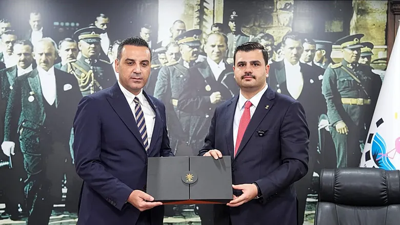 izmirde-fetret-devri-bitti-ak-parti-genel-sekreteri-inandan-ozgur-ozele-sert-sozler-en-capsiz-en-vizyonsuz-muh-1792665402596.png