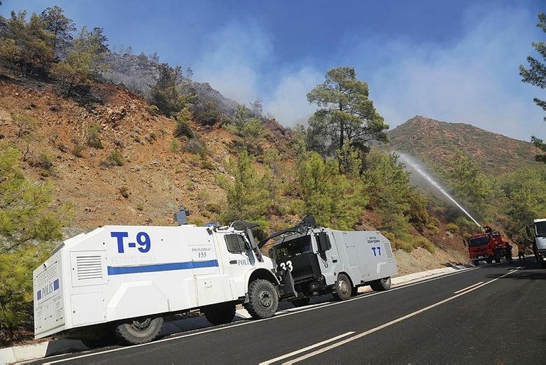 Marmaris’teki yangın 19 saat sonra kontrol altında