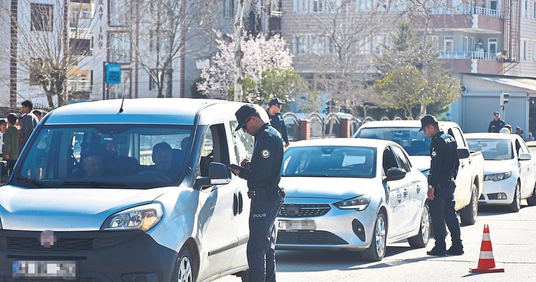 İzmir polisi suça geçit vermedi