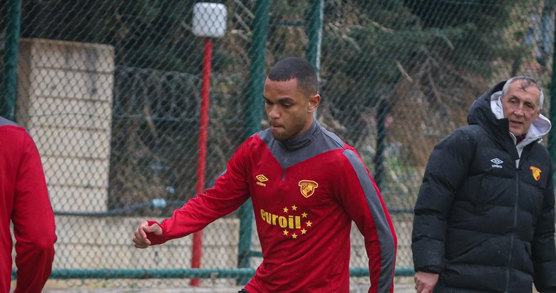 Göztepe’de heyecan dorukta: Beşiktaş hazırlıkları başladı