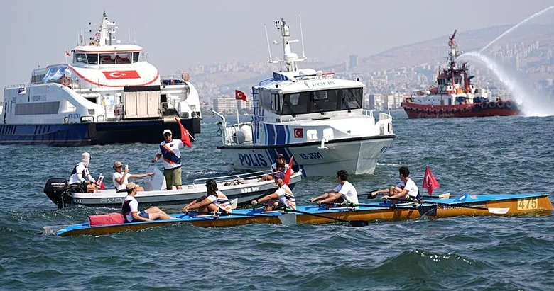 İzmir’de Denizcilik ve Kabotaj Bayramı kutlandı