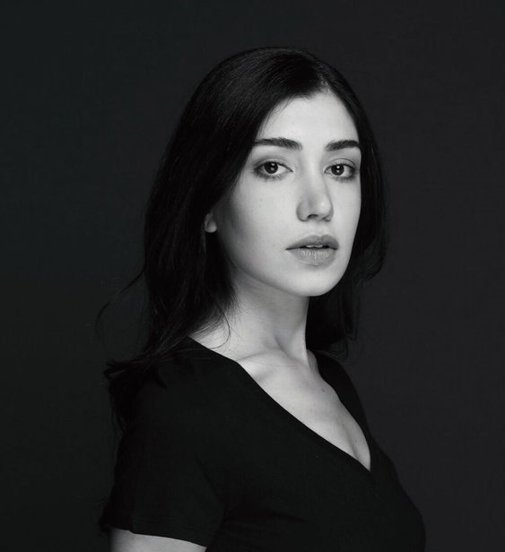 Komedyen Doğu Demirkol bakın gönlünü kime kaptırdı!