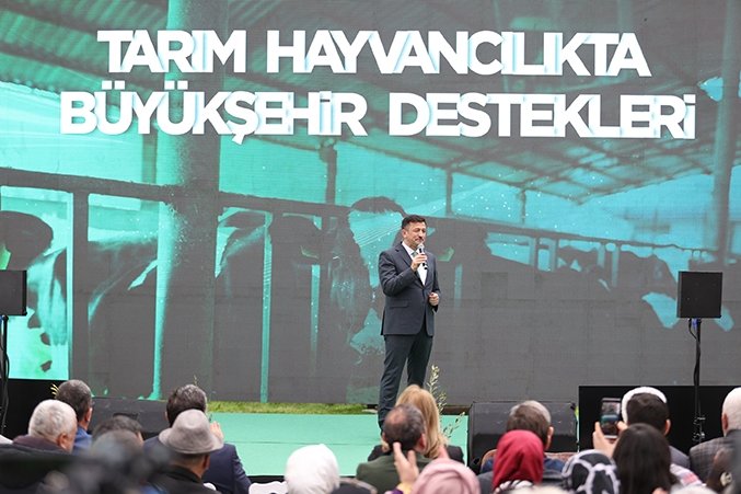 İzmir Büyükşehir Belediye Başkan adayı Dağ, tarım ve hayvancılık projelerini tanıttı