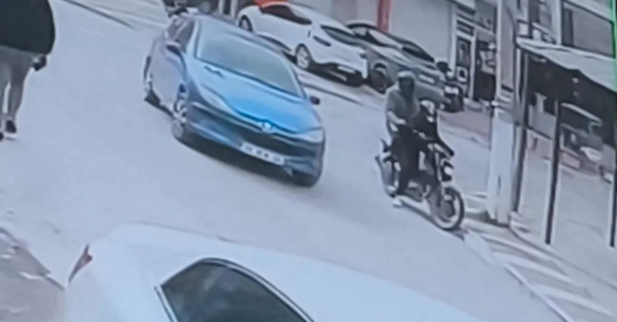İzmir Aliağa'da Kuyumcu Soygunu Girişimi: Pompalı Tüfekle Soygun Yapıldı