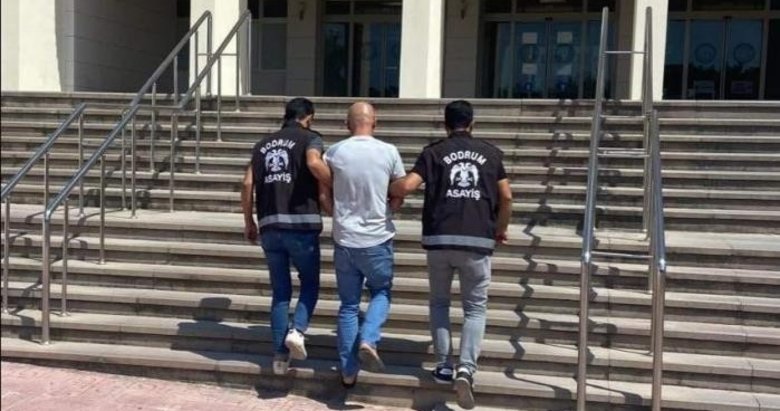 23 ayrı suçtan aranıyordu: Bodrum’da sahte kimlikle yakalandı!