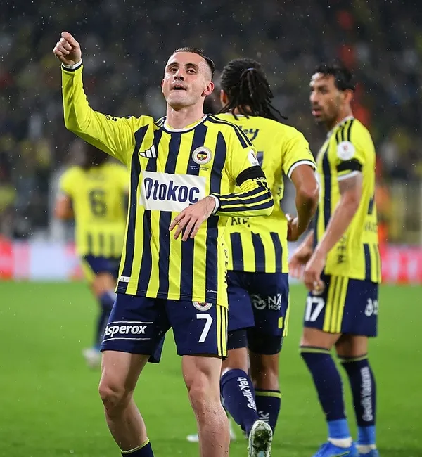 kerem-akturkoglundan-galatasaray-derbisi-icin-ozel-istek-1793020832186.jpeg