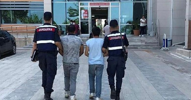 İzmir’de narkotik ekiplerinden zehir operasyonu: 4 gözaltı