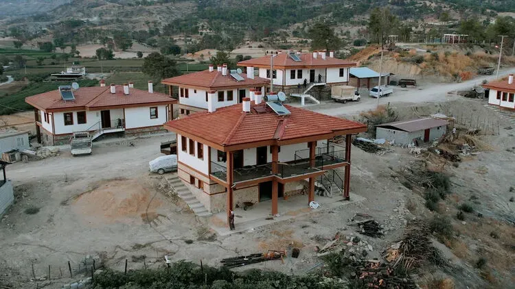 milletimizin-yaralarini-sardik-1785270261149.png