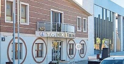 Dikili Belediyesi’nden ’otopark’ kararı: Ver parayı al ruhsatı
