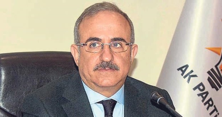 Με τις αμφιλεγόμενες αποφάσεις του, ο Soyer αποκομίζει τις χοιρομητέρες