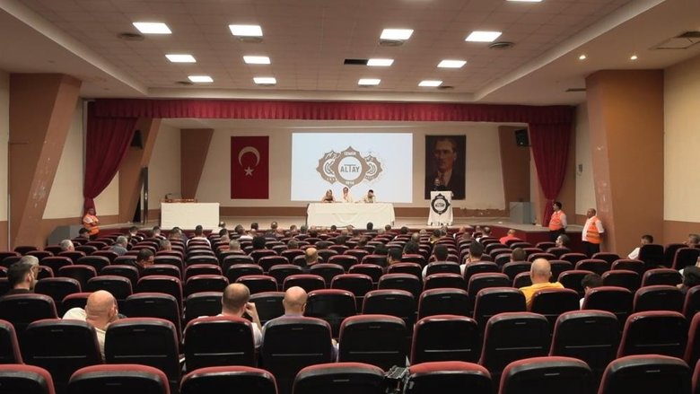 altayda-kriz-buyuyor-baskan-adayi-cikmadi-borc-1-milyar-tlye-ulasti-1778572632521.jpeg