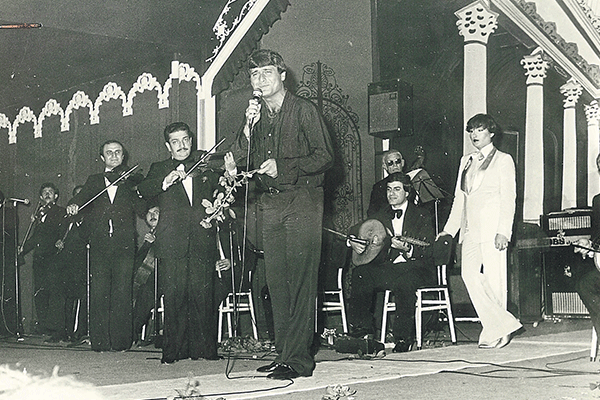 Dilektaşı ve taverna müziği kralı Özbeğen