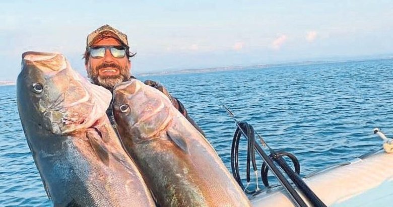 Rekortmen dalgıca akya sürüsü sürprizi