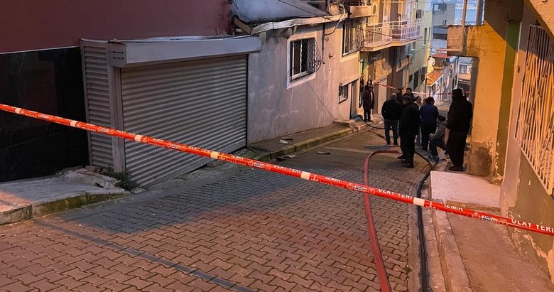 Güne korkuyla uyandılar: İzmir’de müstakil evde yangın