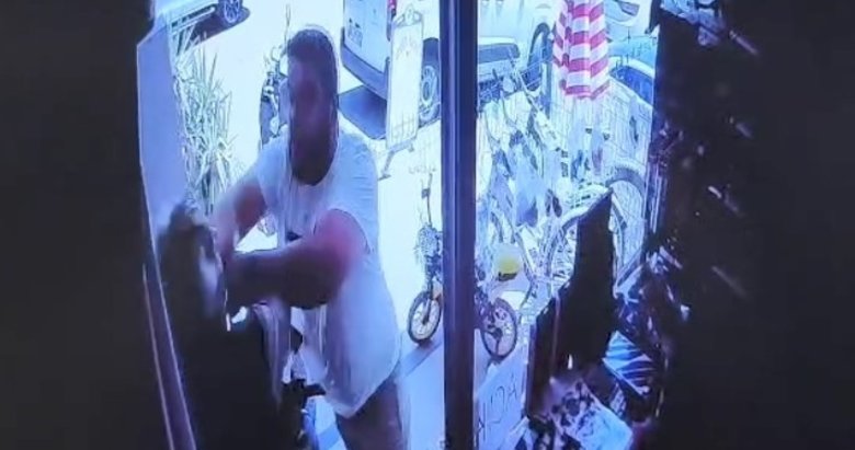 Bodrum’da motosiklet tartışması kanlı bitti: Esnafı hastanelik ettiler