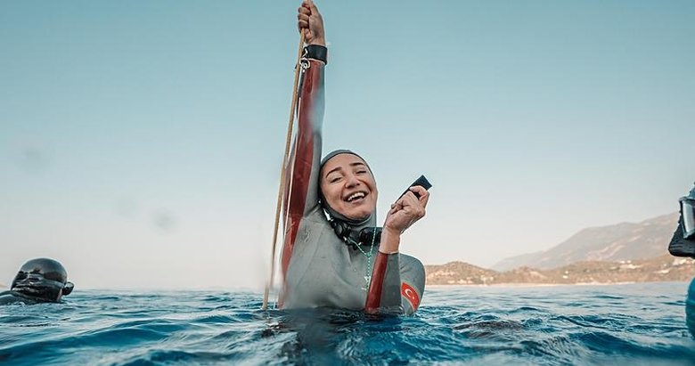 Milli dalışçı Ercümen adını ilk 3’e yazdırdı