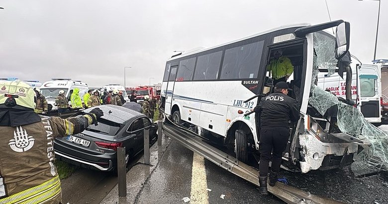 Son dakika: Polis servisi kaza yaptı: 17 polis yaralandı