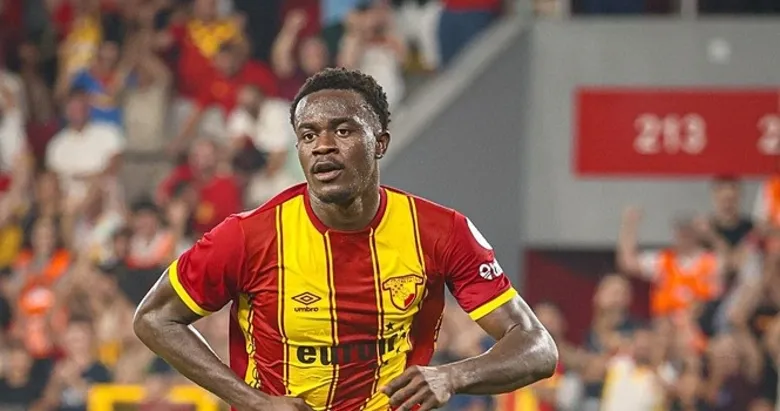 Göztepeli Dennis’e talip çıktı