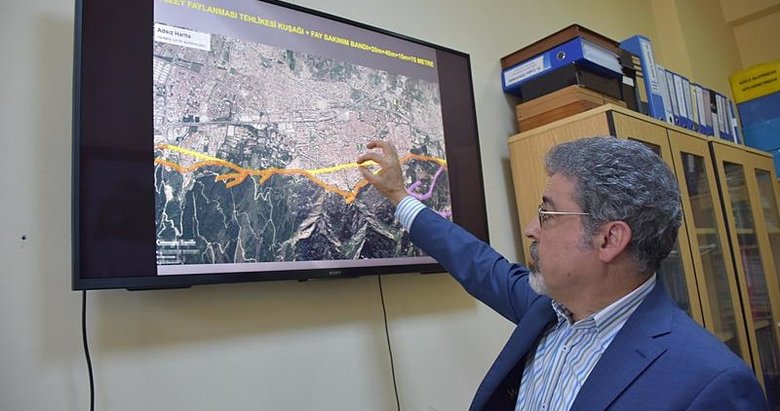 İzmir’deki deprem fay hatlarını tetikler mi? Prof. Hasan Sözbilir yorumladı