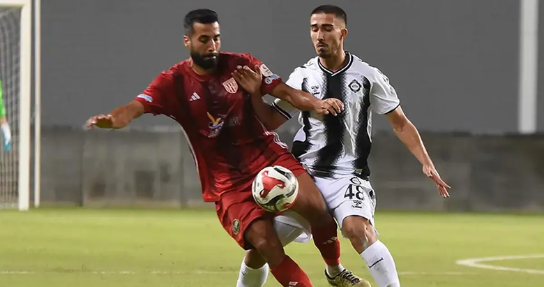 Altay’a iki şok daha