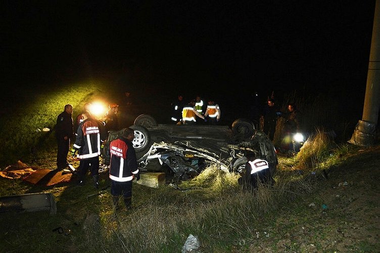 Ankara Çubuk’ta katliam gibi trafik kazası: Aynı aileden 3 kişi öldü, 2 kişi yaralandı
