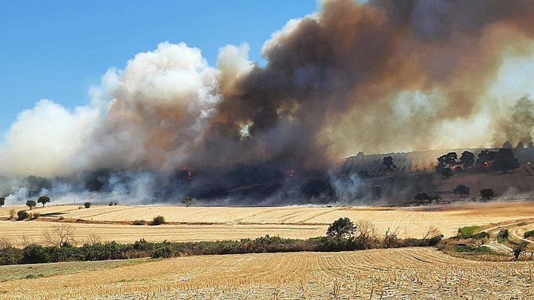 Çanakkale’deki orman yangınında mahsur kalan işçiler o anları görüntüledi