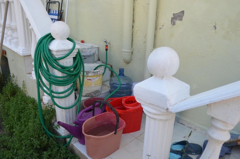 CHP’li İzmir Büyükşehir Belediyesi su sorununu çözemedi! Dikili’de vatandaşlar isyan etti