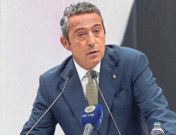 Ali Koç’tan Mourinho açıklaması: Bu futbolla olmazdı