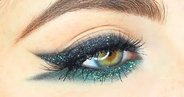 Grafik eyeliner modası