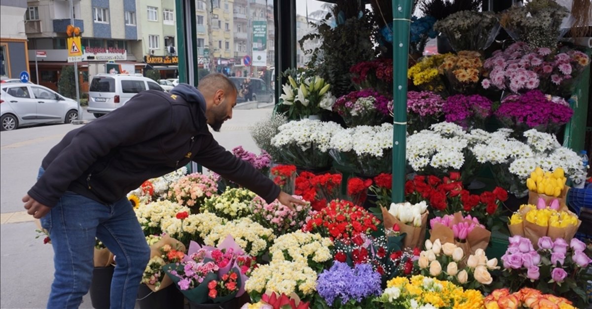 14 Şubat’ta bu çiçeği veren ve demek istiyor? Çiçeklerin gizli anlamları...