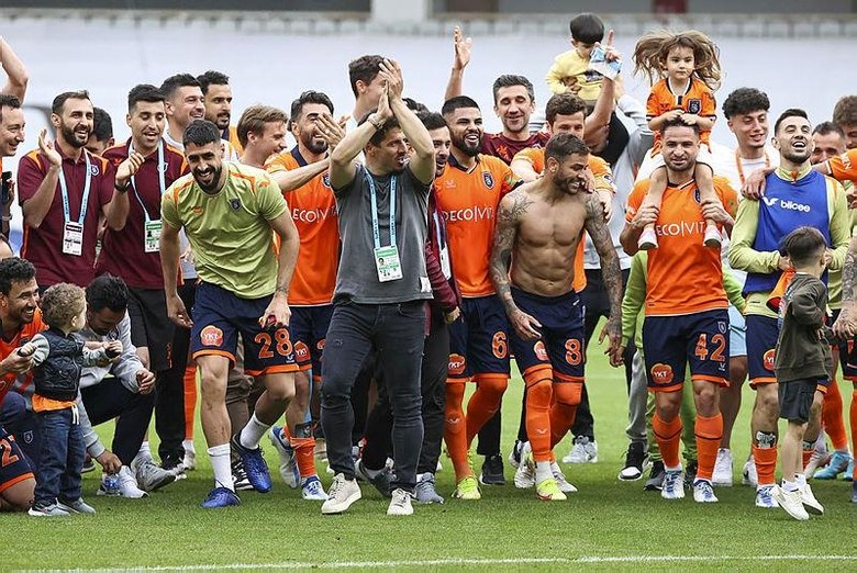 Fırtına deplasmanda mağlup! Başakşehir Avrupa yolcusu