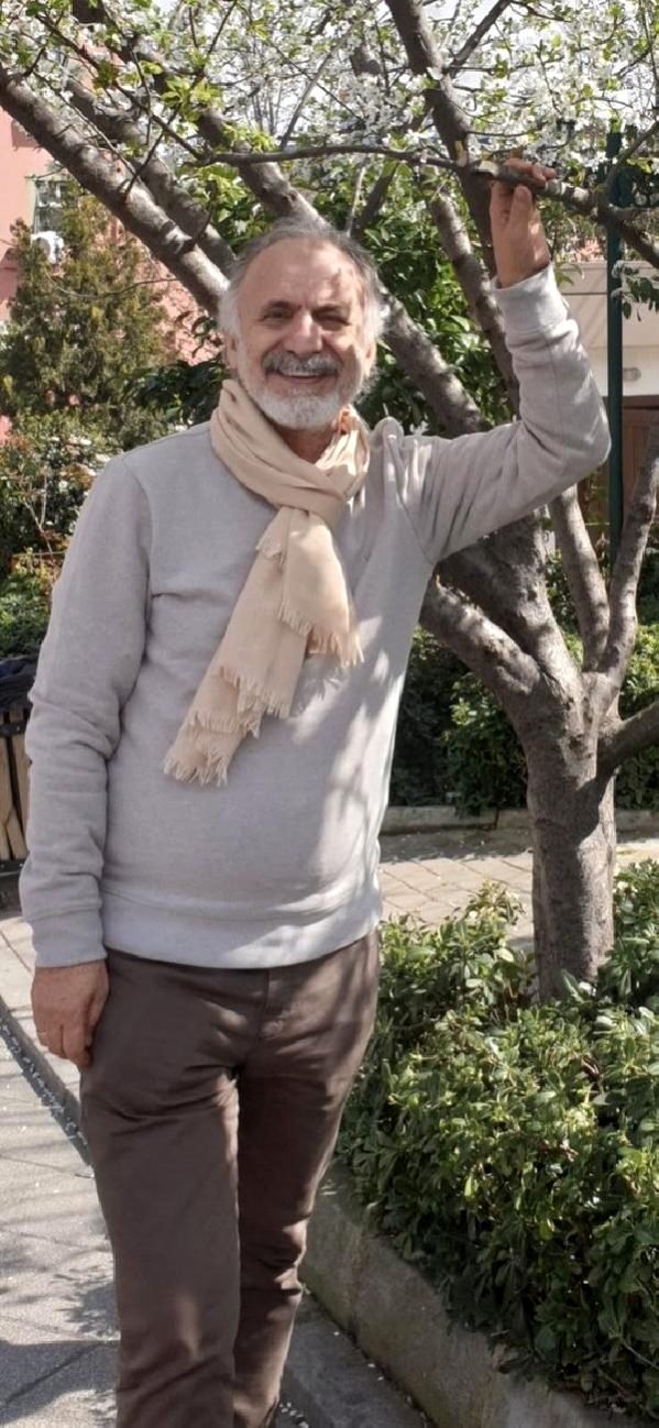 Pandemi sağlık ordumuzdan 556 can aldı