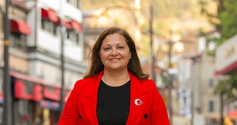 Afyonkarahisar Belediyesi MHP’li Baykara’ya emanet