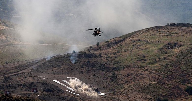 Hedefler başarıyla vuruldu! İzmir’de vatandaşlar ilgi ve heyecanla takip etti