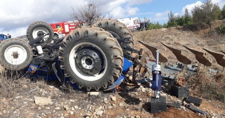 Denizli’de bir kişi çift sürerken devrilen traktörün altında kaldı