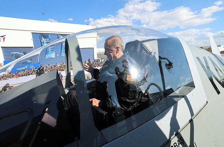 Başkan Erdoğan’dan KAAN paylaşımı